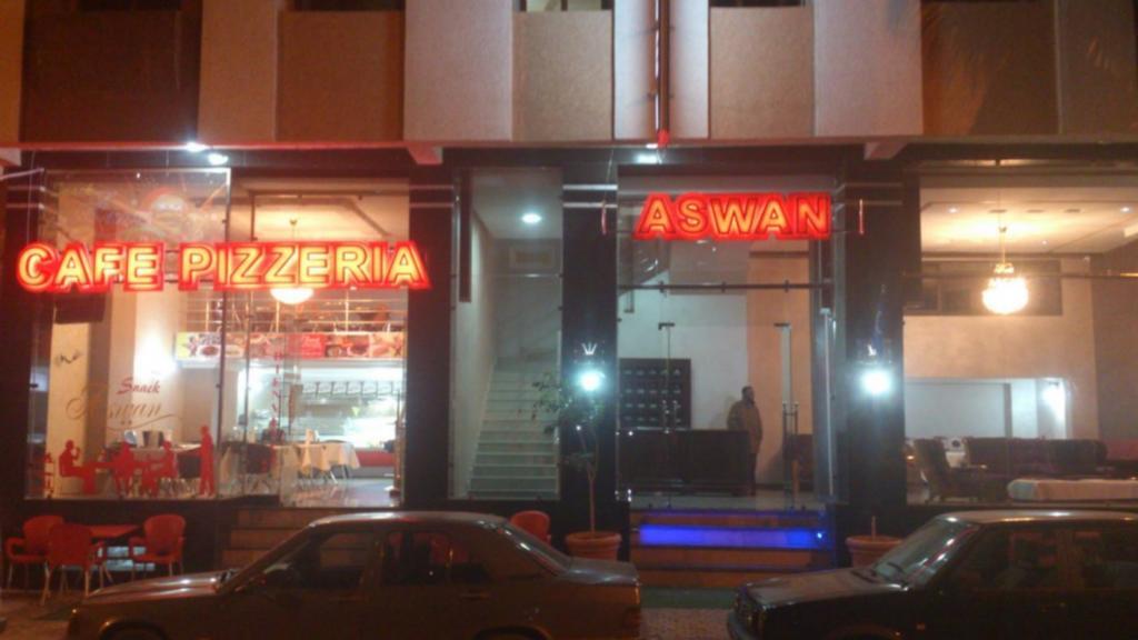 Hotel Aswan Уджда Экстерьер фото